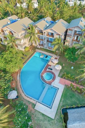 Amaranthe Bay Review 1