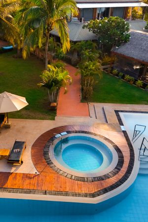 Amaranthe Bay Review 7