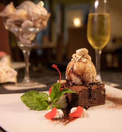 Dining & Special Events